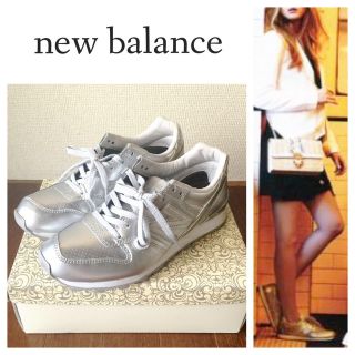 ニューバランス(New Balance)のWR996 シルバー 完売 人気商品 (スニーカー)