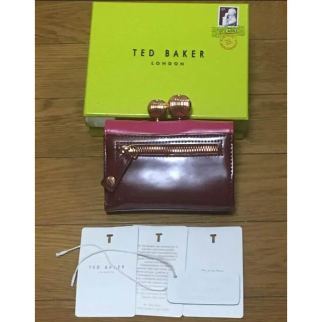 TED BAKER(テッドベイカー)のTED BAKER 二つ折り財布 レディースのファッション小物(財布)の商品写真