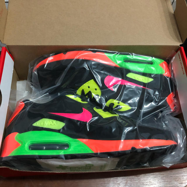 NIKE(ナイキ)のNIKE AIR MAX 90 NEON エアマックス 90 ネオン メンズの靴/シューズ(スニーカー)の商品写真