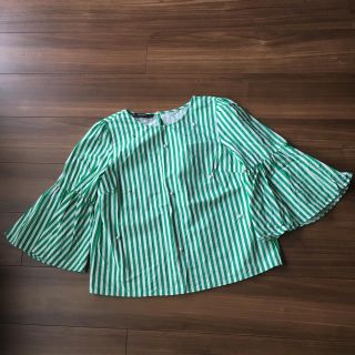 ザラ(ZARA)のZARA トップス M(カットソー(長袖/七分))