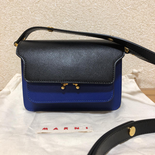 Marni(マルニ)の【美品】マルニ ミニトランク MARNI レディースのバッグ(ショルダーバッグ)の商品写真