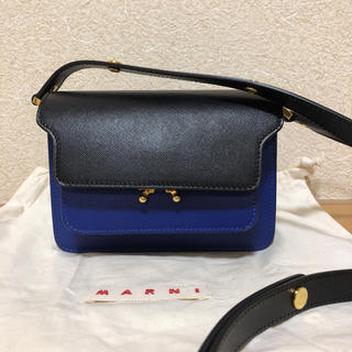 マルニ(Marni)の【美品】マルニ ミニトランク MARNI(ショルダーバッグ)