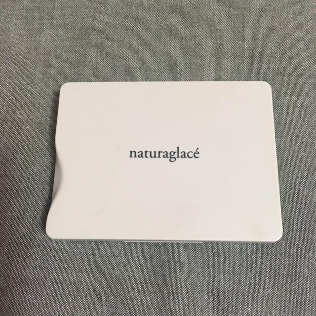 naturaglace(ナチュラグラッセ)のnaturaglace アイブロウ コスメ/美容のベースメイク/化粧品(パウダーアイブロウ)の商品写真