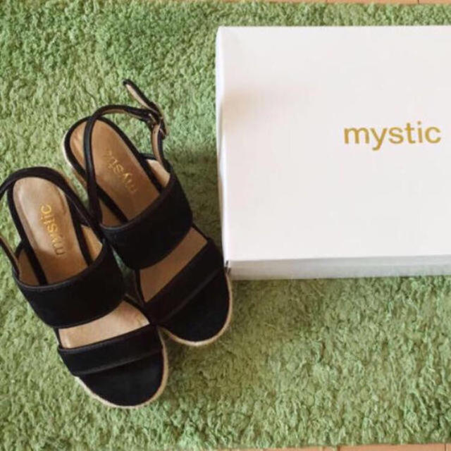 mystic(ミスティック)のmystic スウェードサンダル レディースの靴/シューズ(サンダル)の商品写真