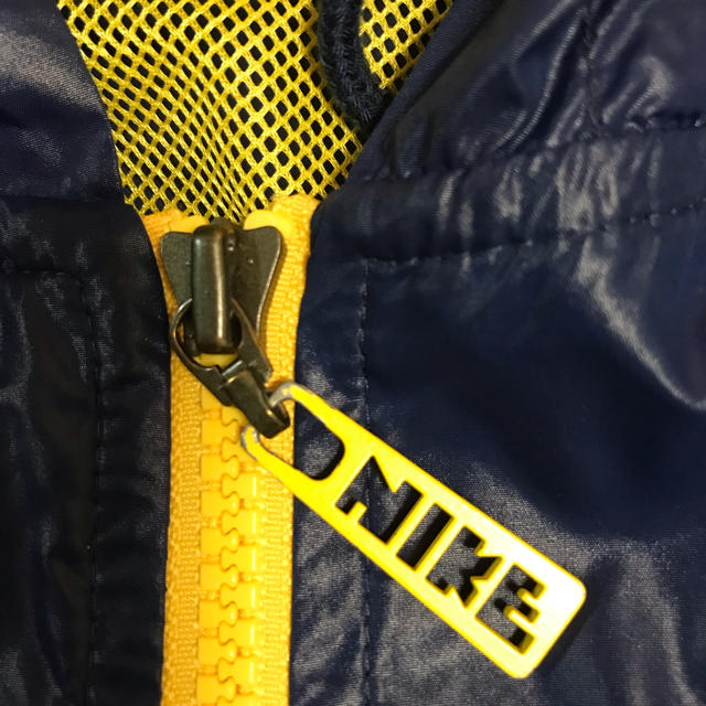 NIKE(ナイキ)のNIKE  ナイロンジャケット Ｌ メンズのジャケット/アウター(ナイロンジャケット)の商品写真