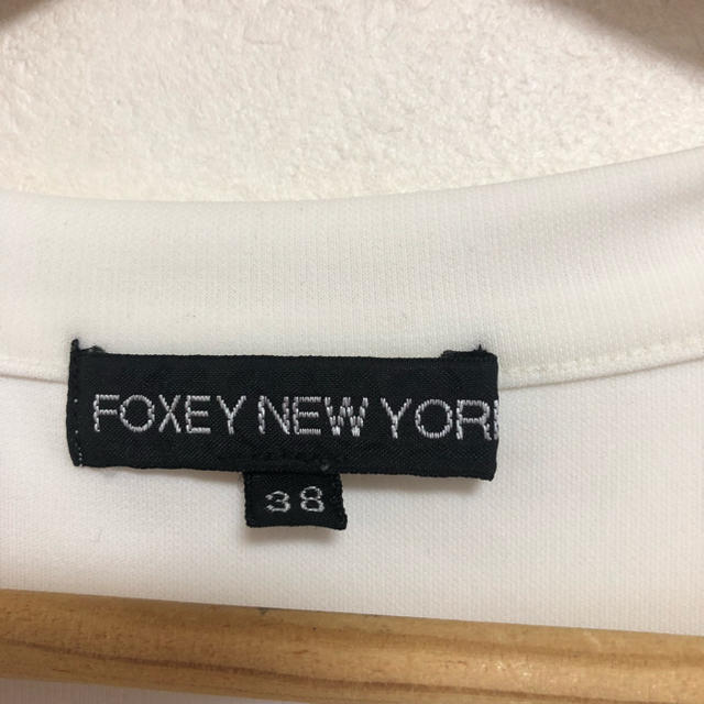 FOXEY(フォクシー)の美品 FOXEY フォクシー ノースリーブ カットソー  レディースのトップス(カットソー(半袖/袖なし))の商品写真