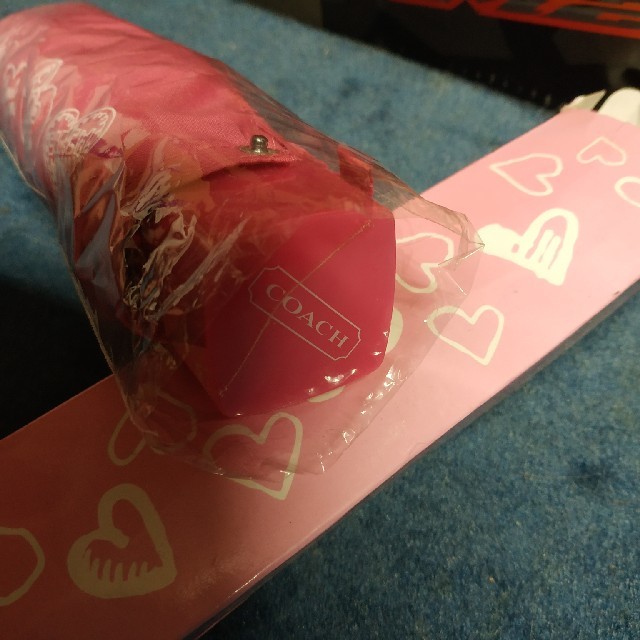 COACH(コーチ)のCOACH　折りたたみ傘 レディースのファッション小物(傘)の商品写真