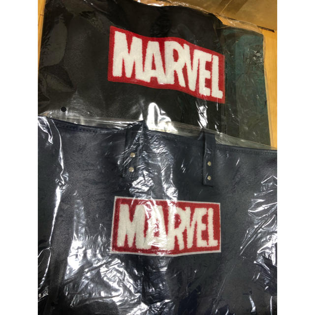 MARVEL(マーベル)のMARVEL トートバッグ ネイビー ブラック セット 刺繍 レディースのバッグ(トートバッグ)の商品写真