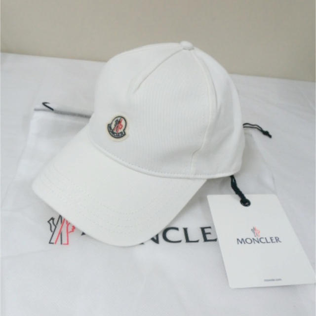 ください】 MONCLER - 正規品!新品未使用 モンクレール ロゴ入り