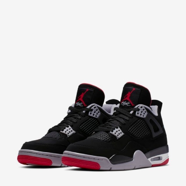 NIKE AIR JORDAN 4