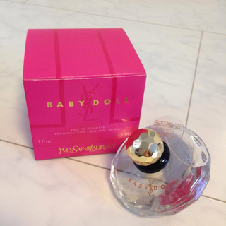 サンローラン(Saint Laurent)の新品！BABY DOLL 香水(香水(女性用))