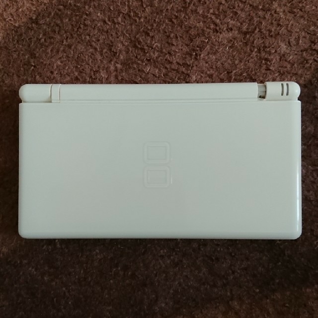 ニンテンドーDS(ニンテンドーDS)のニンテンドーDS Lite ホワイト エンタメ/ホビーのゲームソフト/ゲーム機本体(携帯用ゲーム機本体)の商品写真