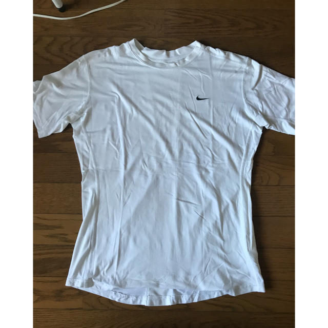 NIKE(ナイキ)のナイキの半袖 メンズのトップス(Tシャツ/カットソー(半袖/袖なし))の商品写真