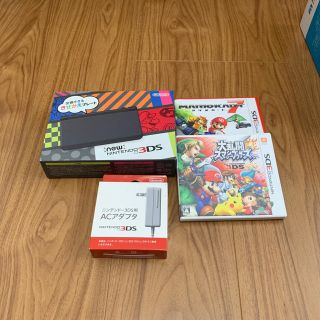 ニンテンドー3DS(ニンテンドー3DS)のnew ニンテンドー3DS+スマブラ+マリオカート+ACアダプタ(携帯用ゲーム機本体)