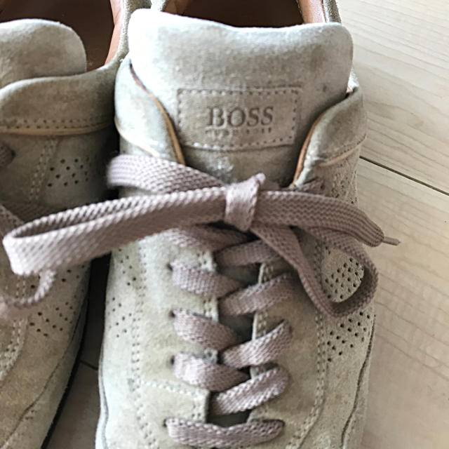 HUGO BOSS(ヒューゴボス)のヒューゴ ボス バックスキンスニーカー メンズの靴/シューズ(スニーカー)の商品写真