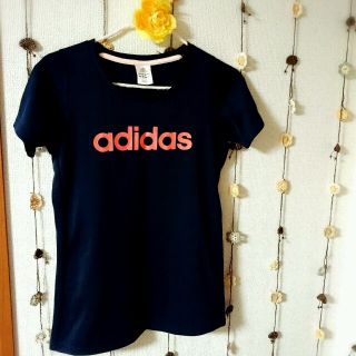 アディダス(adidas)のadidasシャツ 《ホツレ 穴 有り》(Tシャツ(半袖/袖なし))