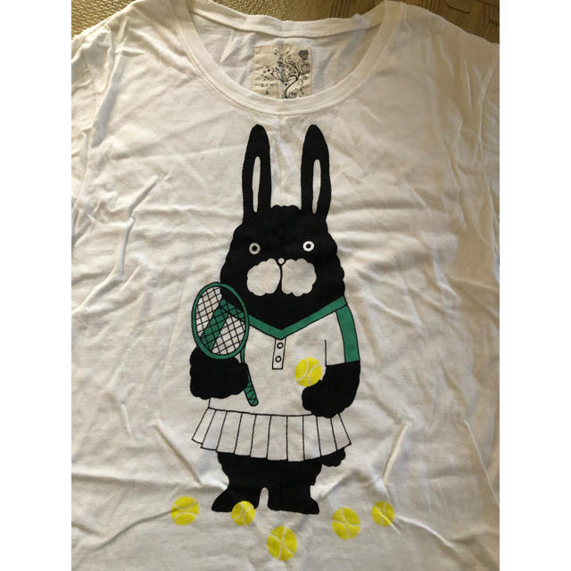 ScoLar(スカラー)のScolar テニス  うさぎ  白 Tシャツ   レディースのトップス(Tシャツ(半袖/袖なし))の商品写真