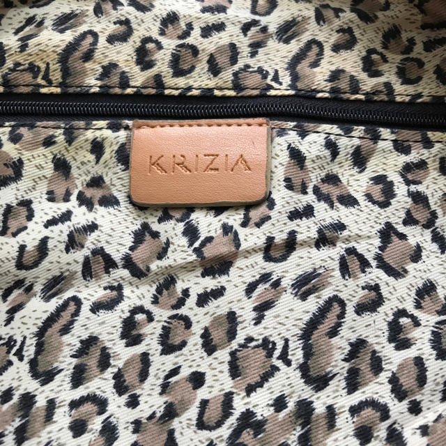 KRIZIA(クリツィア)のKRIZIA 茶系 ヒョウ柄 ショルダー バッグ 未使用 レディースのバッグ(ショルダーバッグ)の商品写真