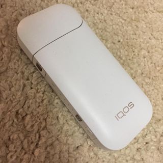 アイコス(IQOS)のiQOS2.4plus  チャージャーのみ(タバコグッズ)