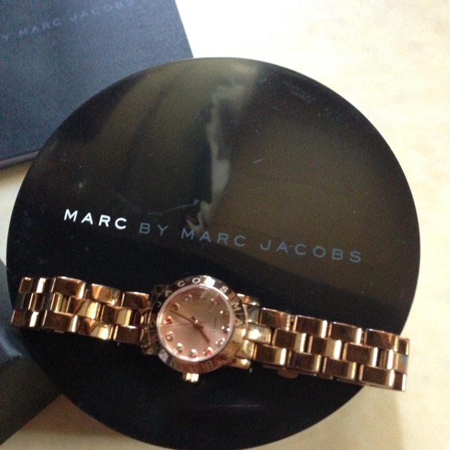 MARC JACOBS(マークジェイコブス)のMARC BY ピンクゴールド時計☆ レディースのファッション小物(腕時計)の商品写真