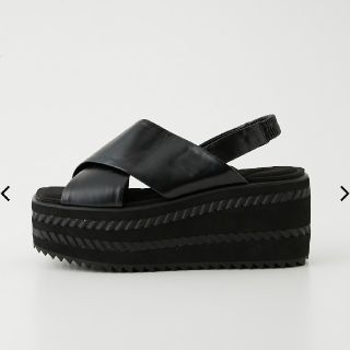 スライ(SLY)のSLY　CROSS PLATFORM SANDAL サンダル　MOUSSY(サンダル)