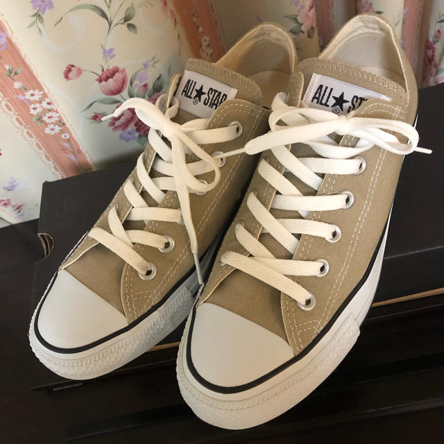 ＊大人気！ CONVERSE コンバース オールスター ベージュ スニーカージーユーなどなどお好きな方に♪