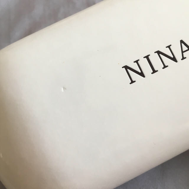 NINA RICCI(ニナリッチ)のNINARICCIメガネケース男女兼用今日だけ特別価格 レディースのファッション小物(サングラス/メガネ)の商品写真