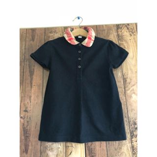 バーバリー(BURBERRY)の美品 バーバリーチェック襟 ポロシャツ  黒 ワンポイント 110 6Y (Tシャツ/カットソー)