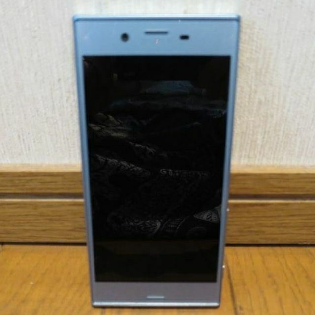 XperiaXZs (SOV35)  シトラス
 SIMロック解除済み