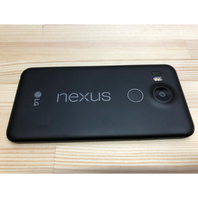 LG Electronics(エルジーエレクトロニクス)のnexus 5X 16GB スマホ/家電/カメラのスマートフォン/携帯電話(スマートフォン本体)の商品写真