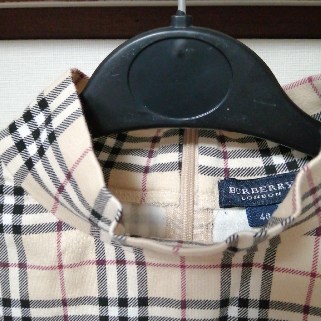 BURBERRY(バーバリー)の専用　　チコたん34様 レディースのトップス(Tシャツ(半袖/袖なし))の商品写真