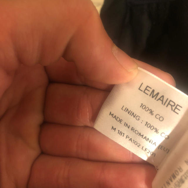 LEMAIRE(ルメール)のLEMAIRE ルメール タックパンツ スラックス メンズのパンツ(スラックス)の商品写真