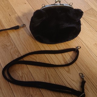 ルートート(ROOTOTE)のRootote の 黒猫 ポーチ(ショルダーストラップ付き)(ショルダーバッグ)