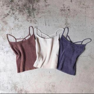 アメリヴィンテージ(Ameri VINTAGE)のAMERI BACK DESIGN KNIT CAMI(キャミソール)