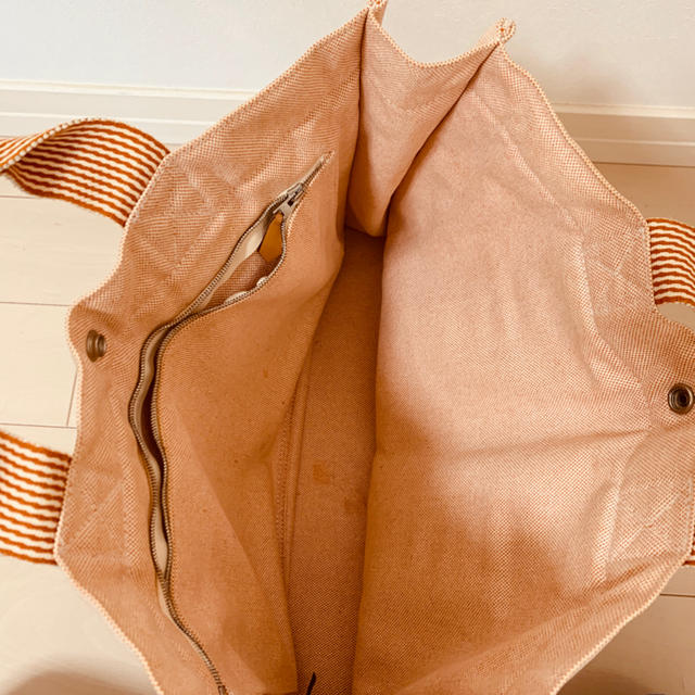 Hermes(エルメス)のHERMES エルメス ニューフールトゥMM  レディースのバッグ(トートバッグ)の商品写真