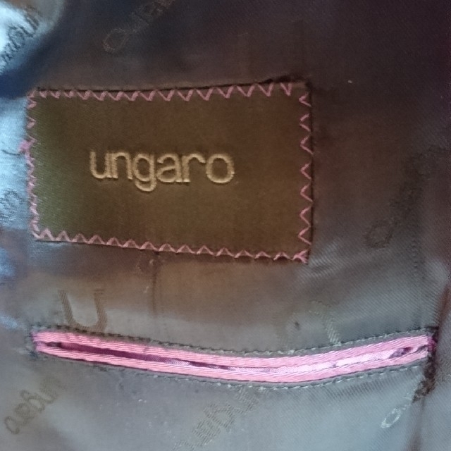 emanuel ungaro(エマニュエルウンガロ)のungaro 濃紺スーツ メンズのスーツ(セットアップ)の商品写真