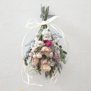 ｶｰﾈｰｼｮﾝ、色々薔薇のスワッグ(ドライフラワー)