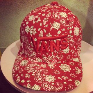 ヴァンズ(VANS)のVANSペイズリー柄キャップ(キャップ)