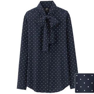 ユニクロ(UNIQLO)のユニクロ  レーヨンリボンタイブラウス(長袖) Navy&white 2枚セット(シャツ/ブラウス(長袖/七分))