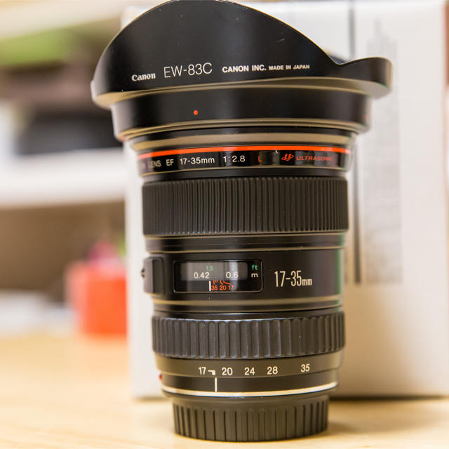 Canon EF17-35mm  f2.8Lフルサイズ対応 純正広角ズームレンズ