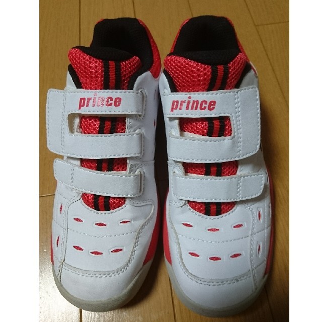 Prince(プリンス)のまく様専用です スポーツ/アウトドアのテニス(シューズ)の商品写真