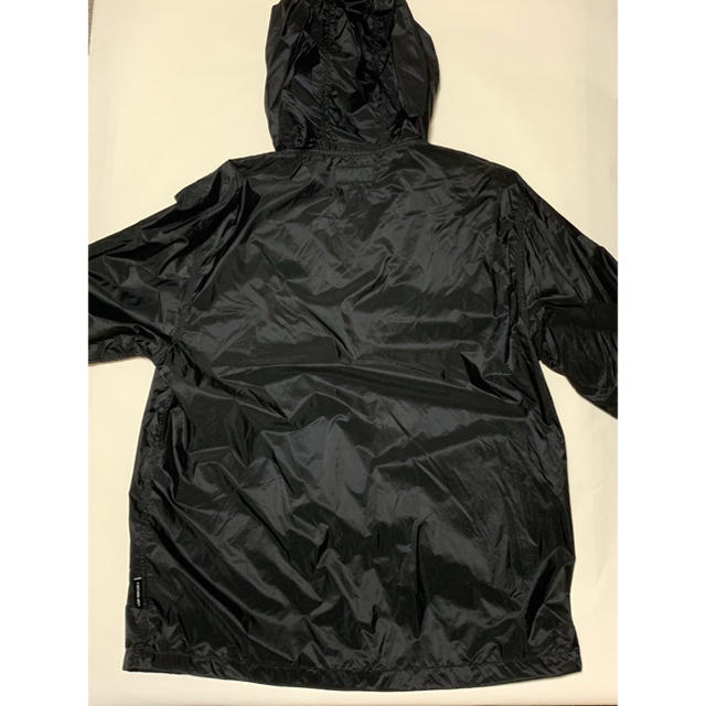 A BATHING APE ナイロンジャケット 薄手 A BATHING APE ナイロンジャケット 薄手