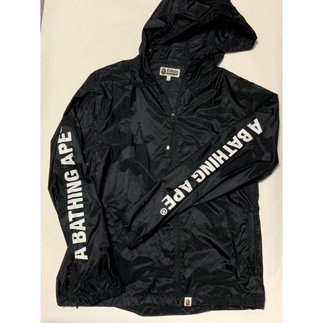 A BATHING APE ナイロンジャケット 薄手 A BATHING APE ナイロンジャケット 薄手