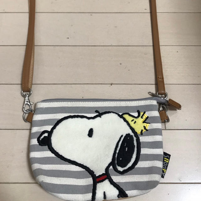 SNOOPY(スヌーピー)のユニバーサルジャパン スヌーピー ポシェット エンタメ/ホビーのおもちゃ/ぬいぐるみ(キャラクターグッズ)の商品写真