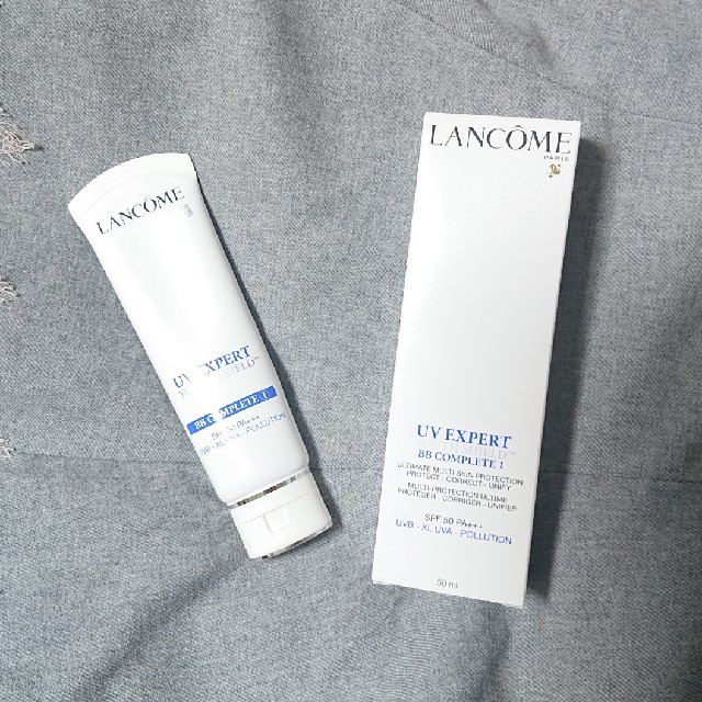 LANCOME(ランコム)の【ペリー様専用】「LANCOME」UVエクスペール(BB1) コスメ/美容のベースメイク/化粧品(化粧下地)の商品写真