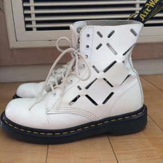 ドクターマーチン(Dr.Martens)のDr.Martensホワイトブーツ24(ブーツ)