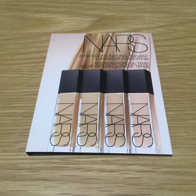 NARS(ナーズ)のNARS ファンデーションサンプル コスメ/美容のベースメイク/化粧品(ファンデーション)の商品写真