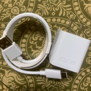 アイコス(IQOS)のiQOS・3・新品・未使用・充電器(タバコグッズ)