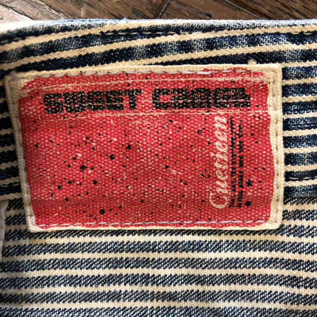 SweetCamel(スウィートキャメル)のSWEET  CAMEL  ヒッコリー デニムスカート レディースのスカート(ひざ丈スカート)の商品写真