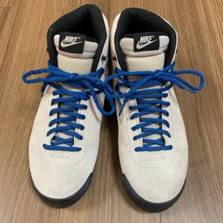 ナイキ(NIKE)のNIKE ACG エアマグマ ライトグレー/ブルー(スニーカー)